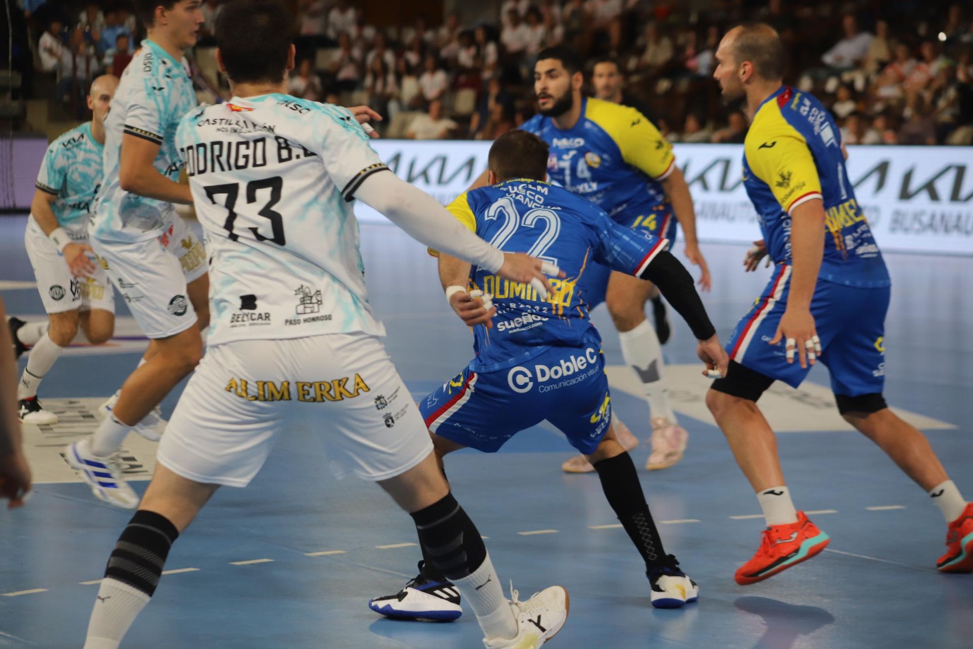 Las imágenes del triunfo del Abanca Ademar ante BM. Caserío