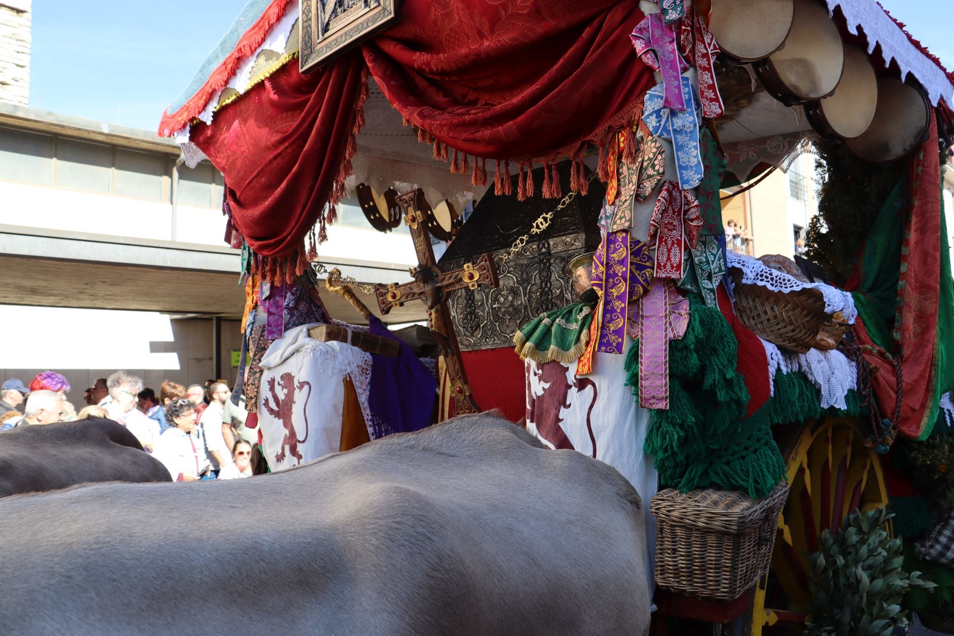 Carros y ganado se visten de fiesta en San Froilán