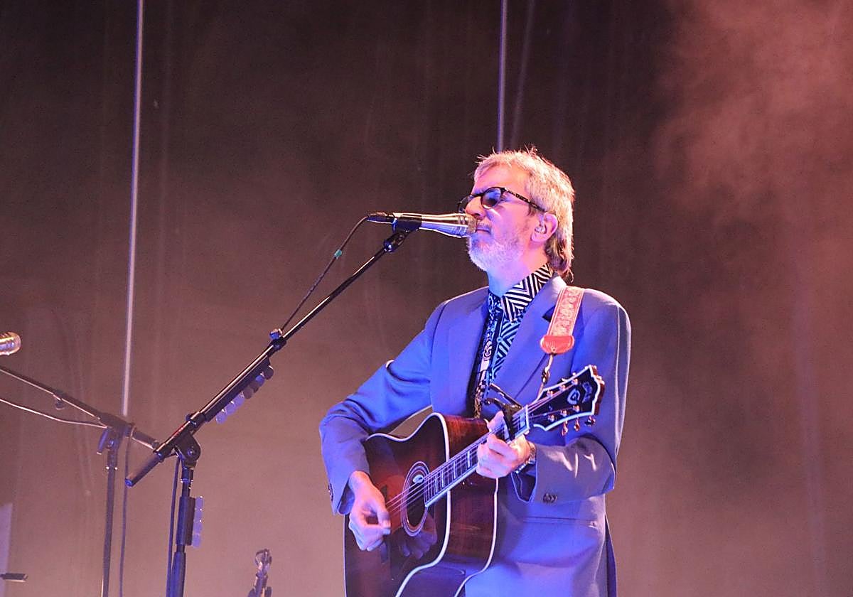 Un instante del concierto de Xoel López en León.