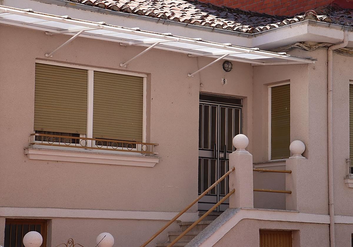 Una de las viviendas de la calle del reto de esta semana.