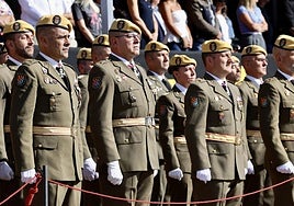 El V Batallón de la UME en León celebra Nuestra Señora del Rosario