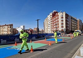 Imagen de archivo del paso de cebra frente al colegio.