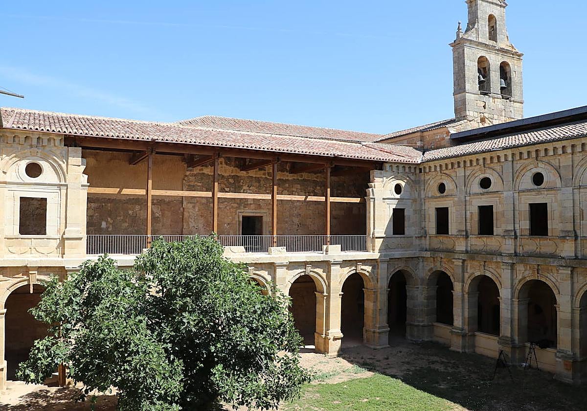 Monasterio de Sandoval.