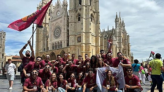Las charangas vuelven este sábado al corazón de León: horario y recorrido