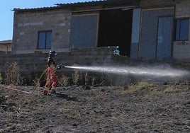 Intervención en el incendio en Taranilla.