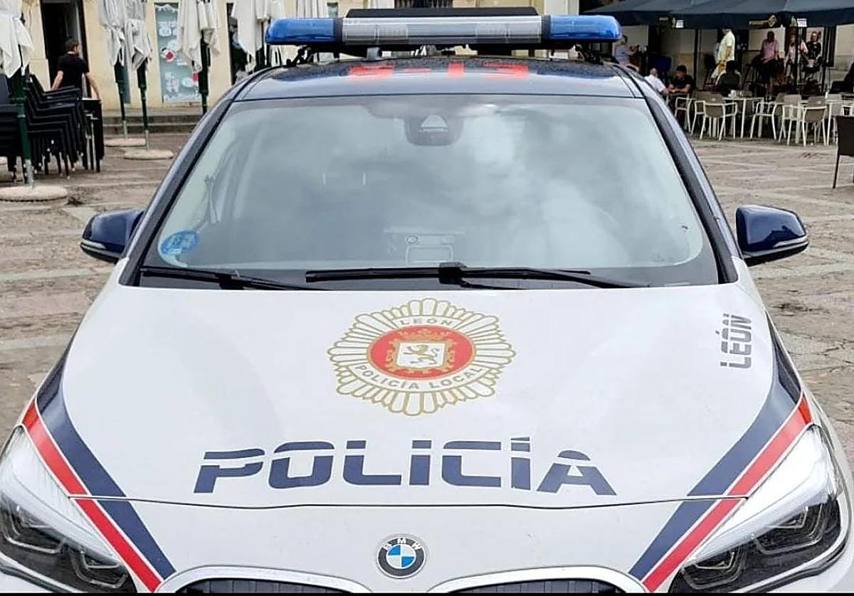Vehículo de la Policia Local de León.
