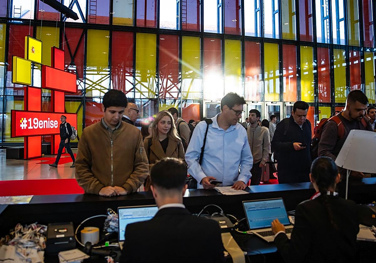 Inauguración del Enise en el Palacio de Exposiciones de León.