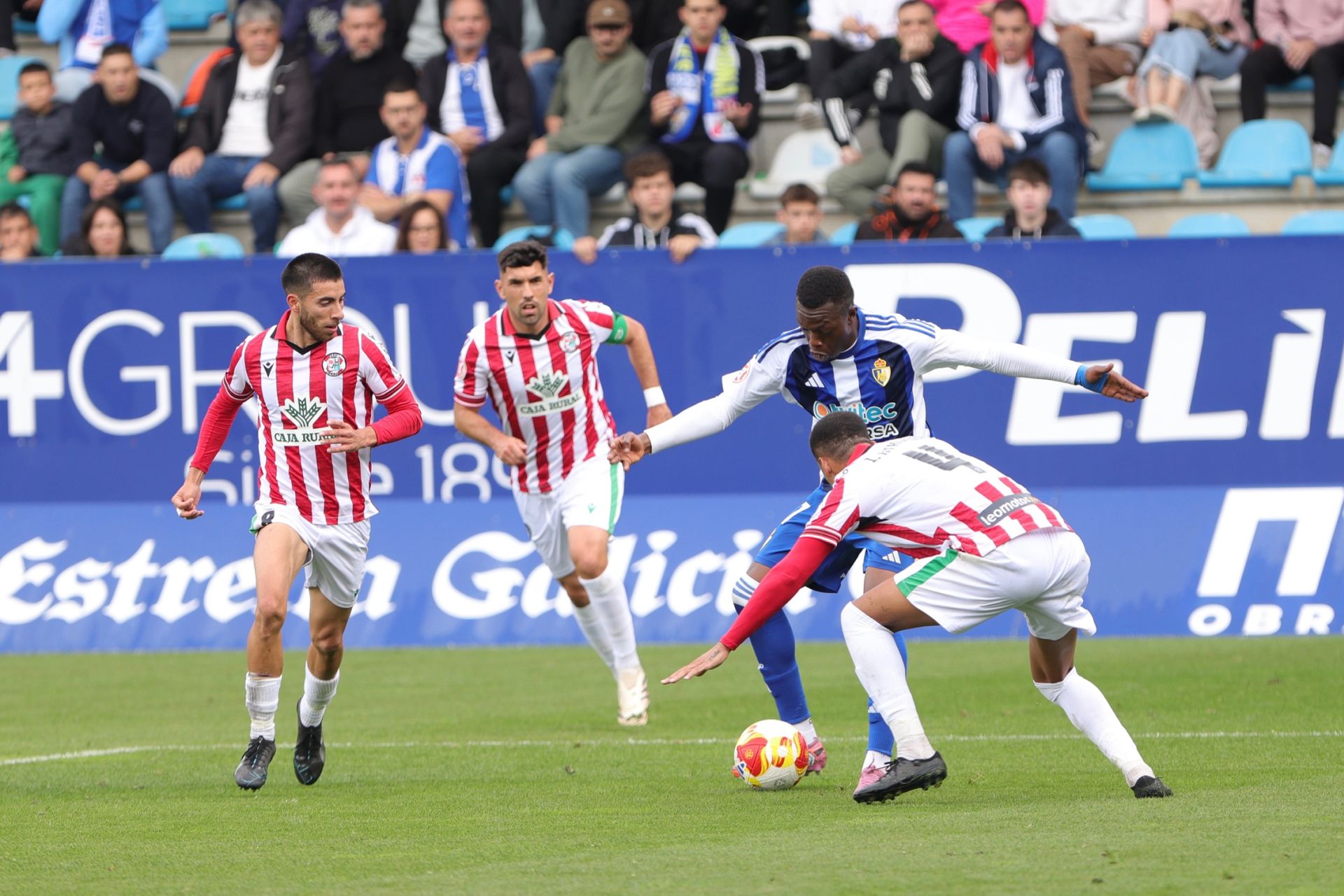 Las mejores imágenes del SD Ponferradina - Zamora CF