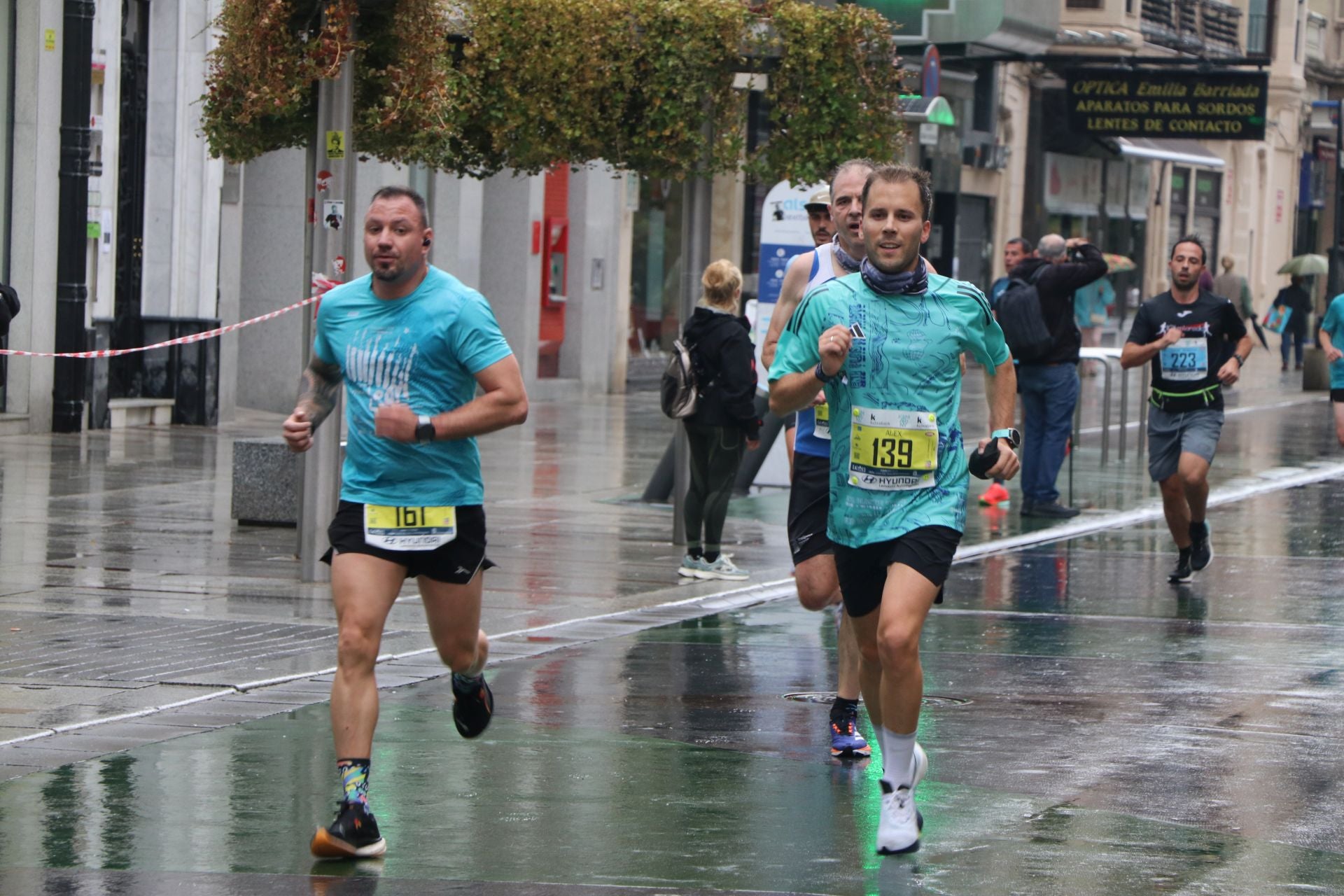 Las mejores imágenes de la carrera popular &#039;10 kilómetros Ciudad de León&#039;