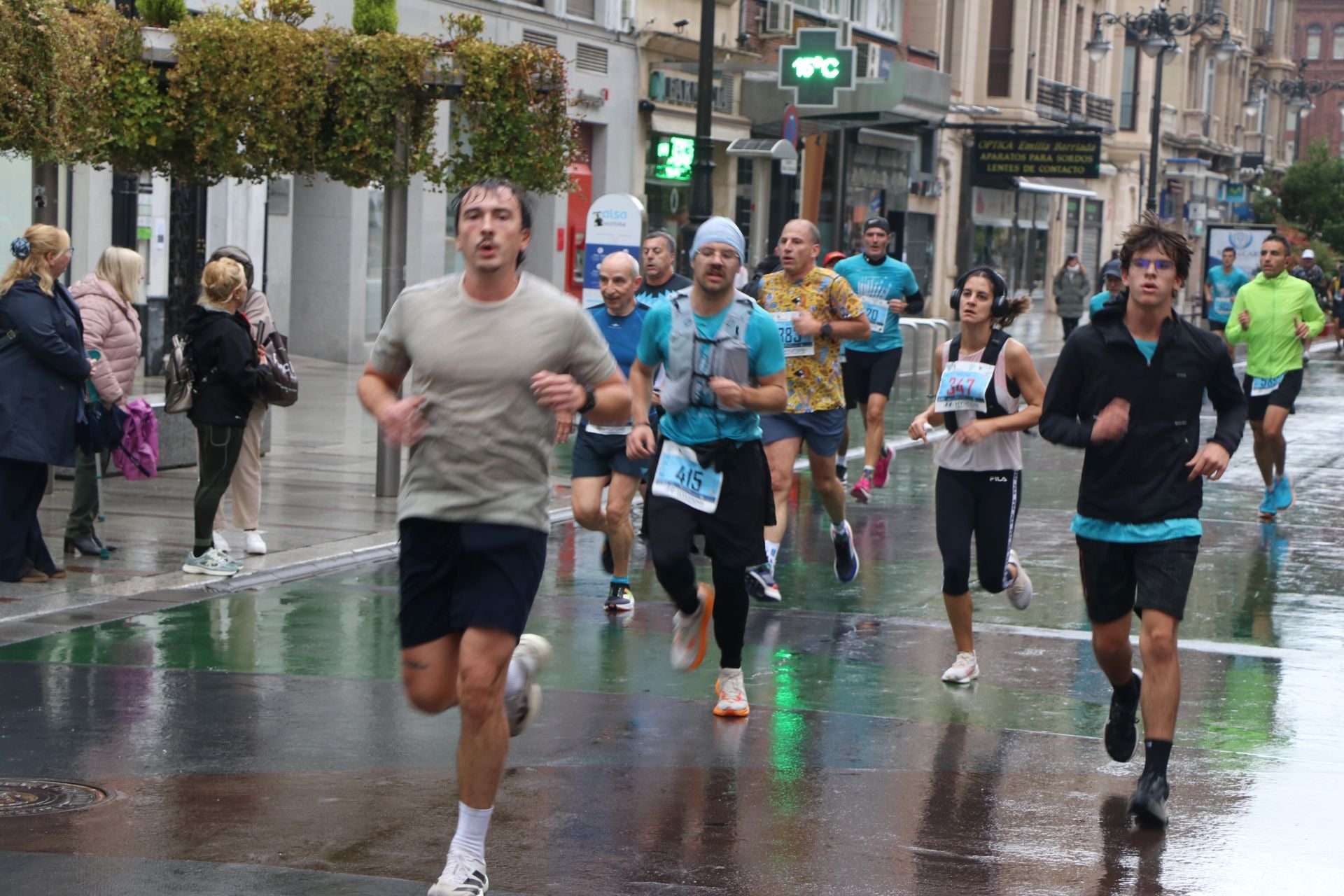 Las mejores imágenes de la carrera popular &#039;10 kilómetros Ciudad de León&#039;