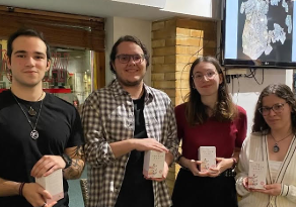 Charlas breves y dinámicas en el Café Varsovia por los Estudiantes de Biotecnología de la ULE