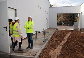 La vicepresidenta de la Junta visita las obras de la Unidad de Valoración de León.