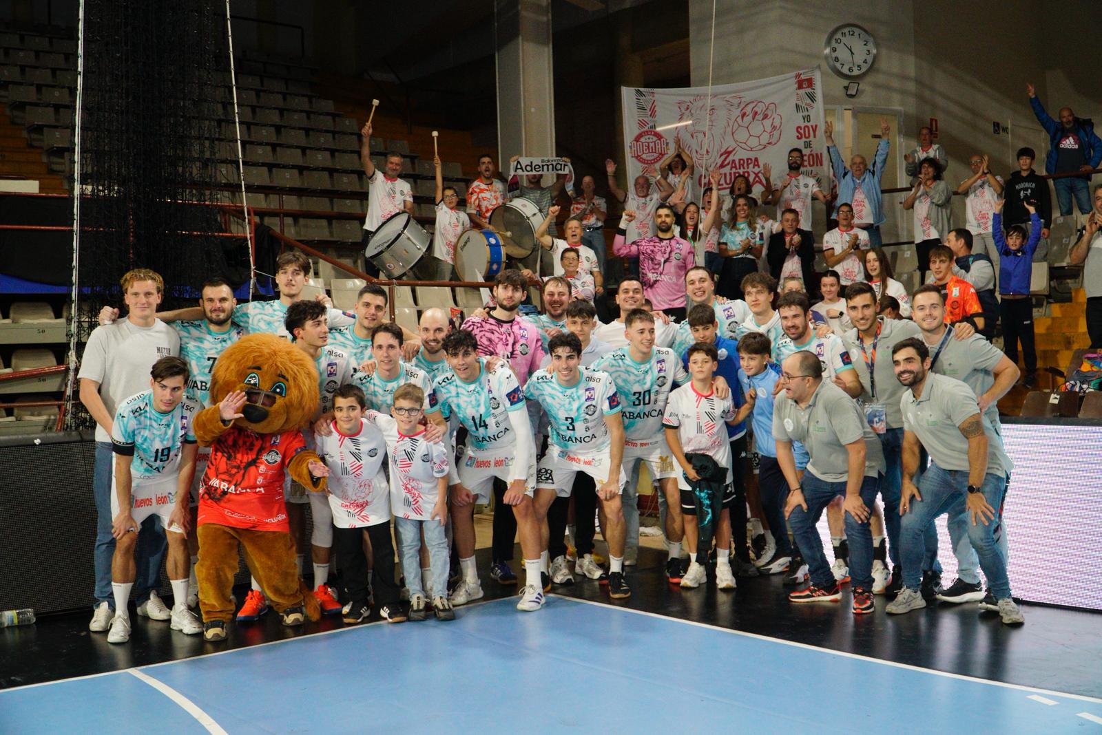 Las mejores imágenes del Abanca Ademar - RK Nexe