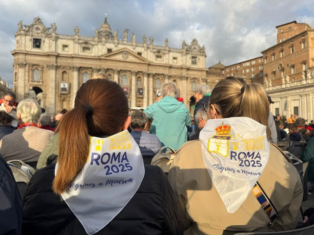 Minerva se cita con el papa León XIV y regresa a sus orígenes