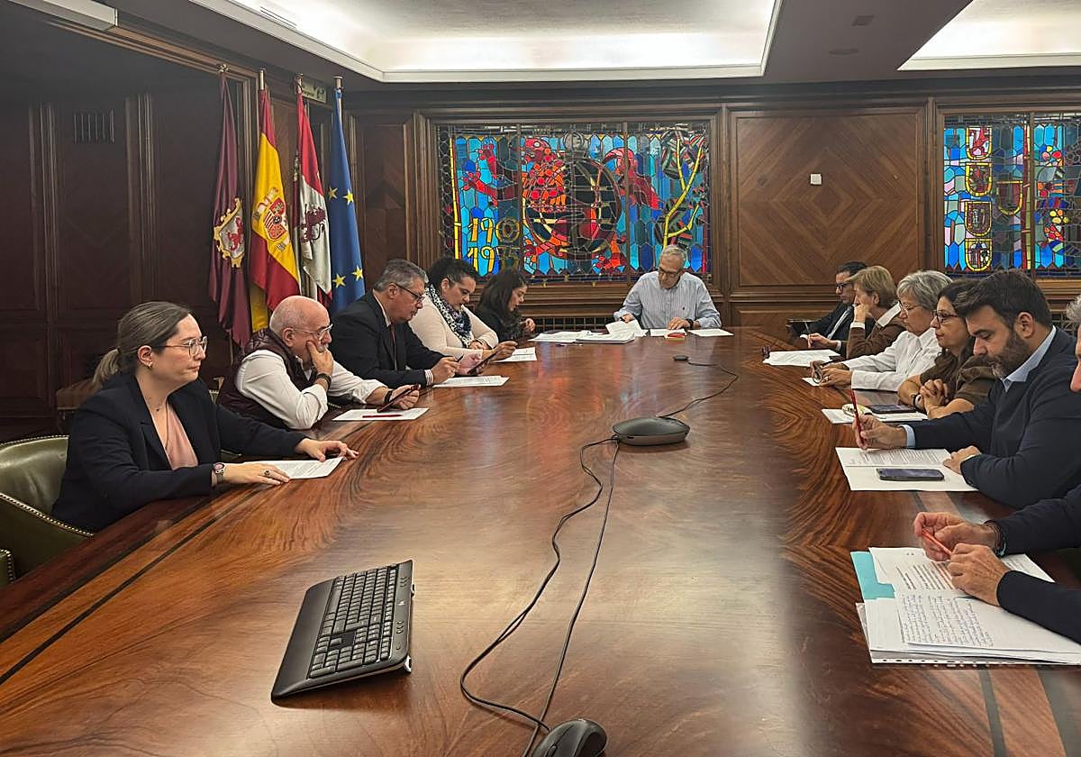 Junta de gobierno local.