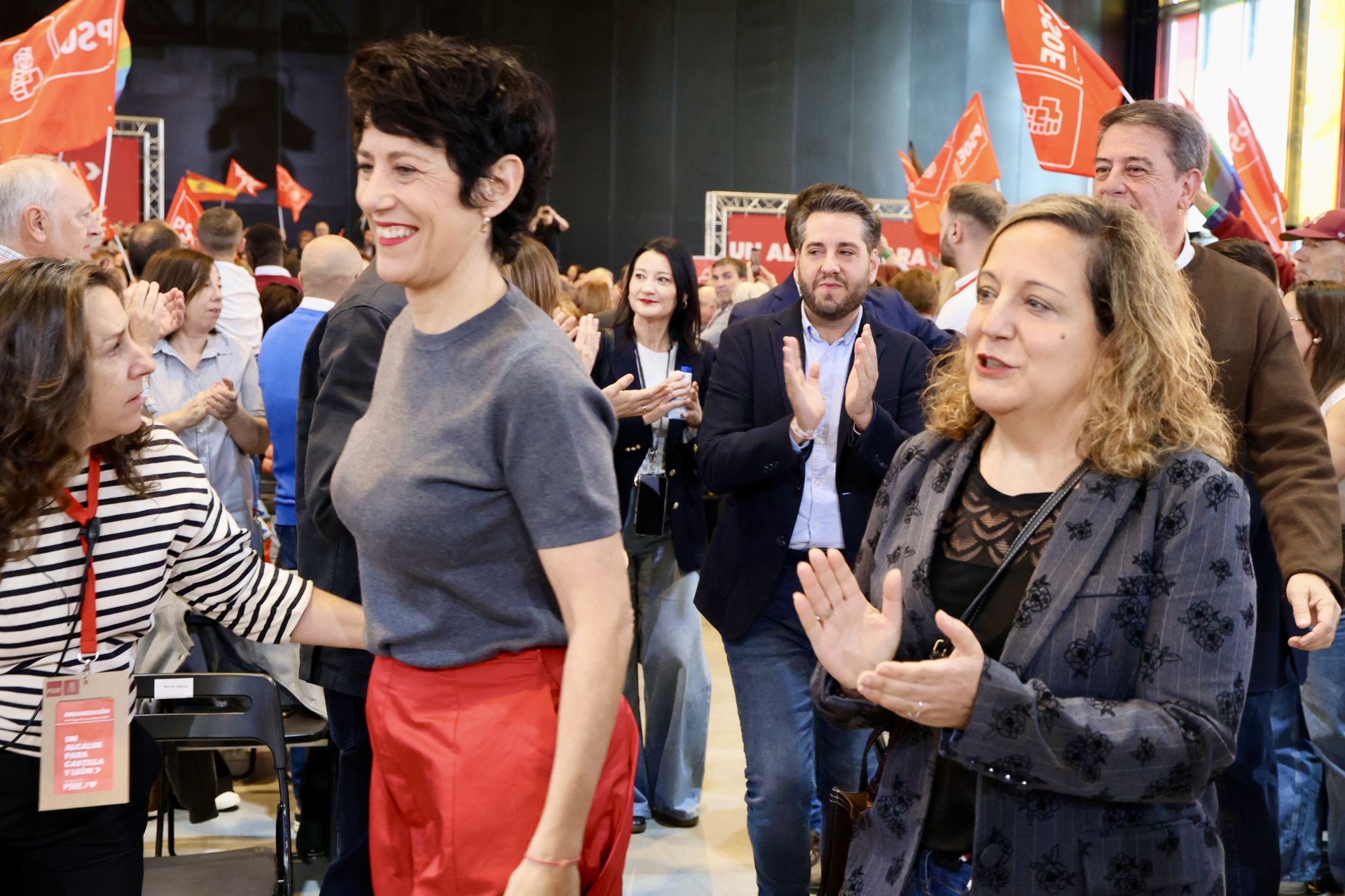 El acto del PSOE con Sánchez en León, en imágenes