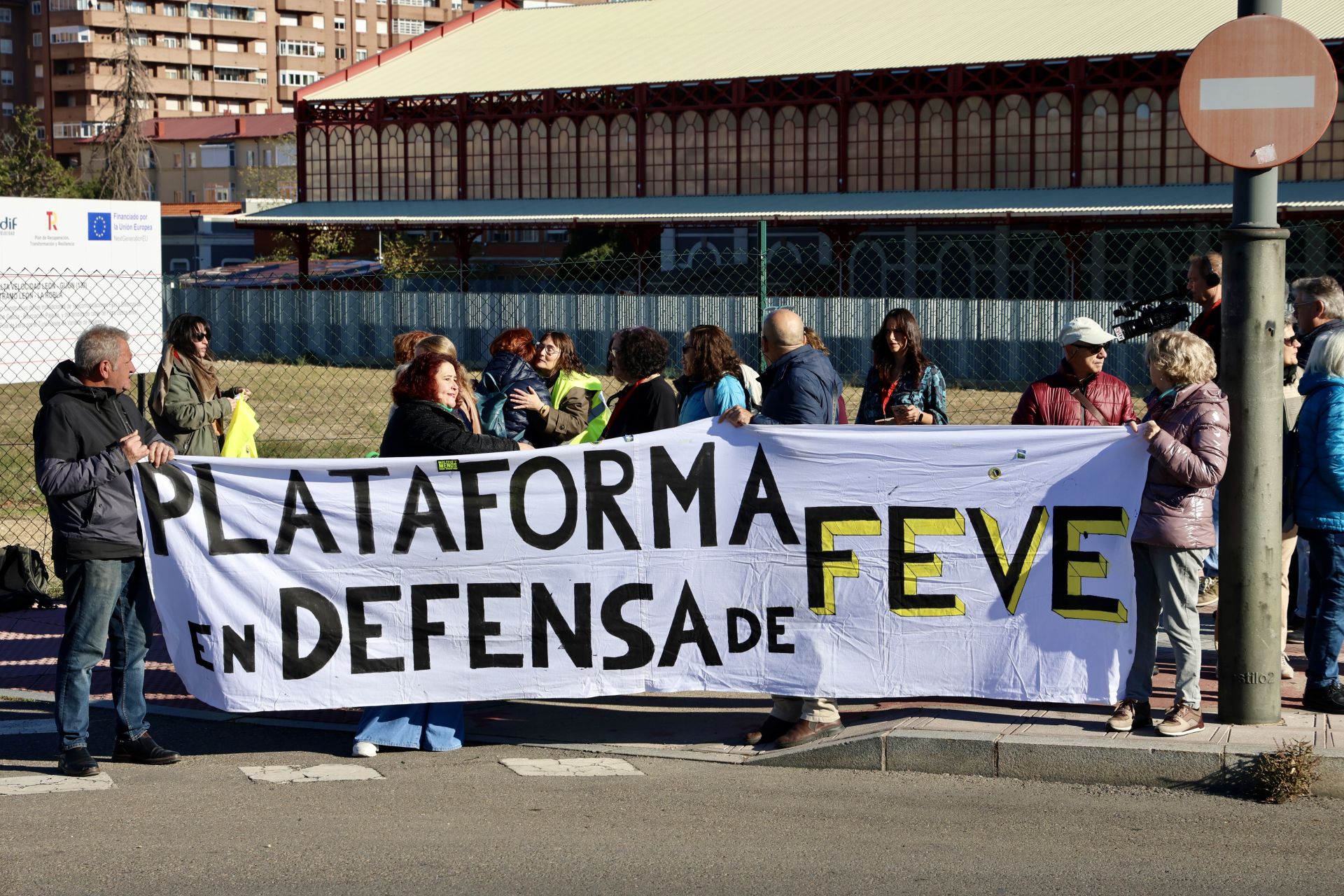 El acto del PSOE con Sánchez en León, en imágenes