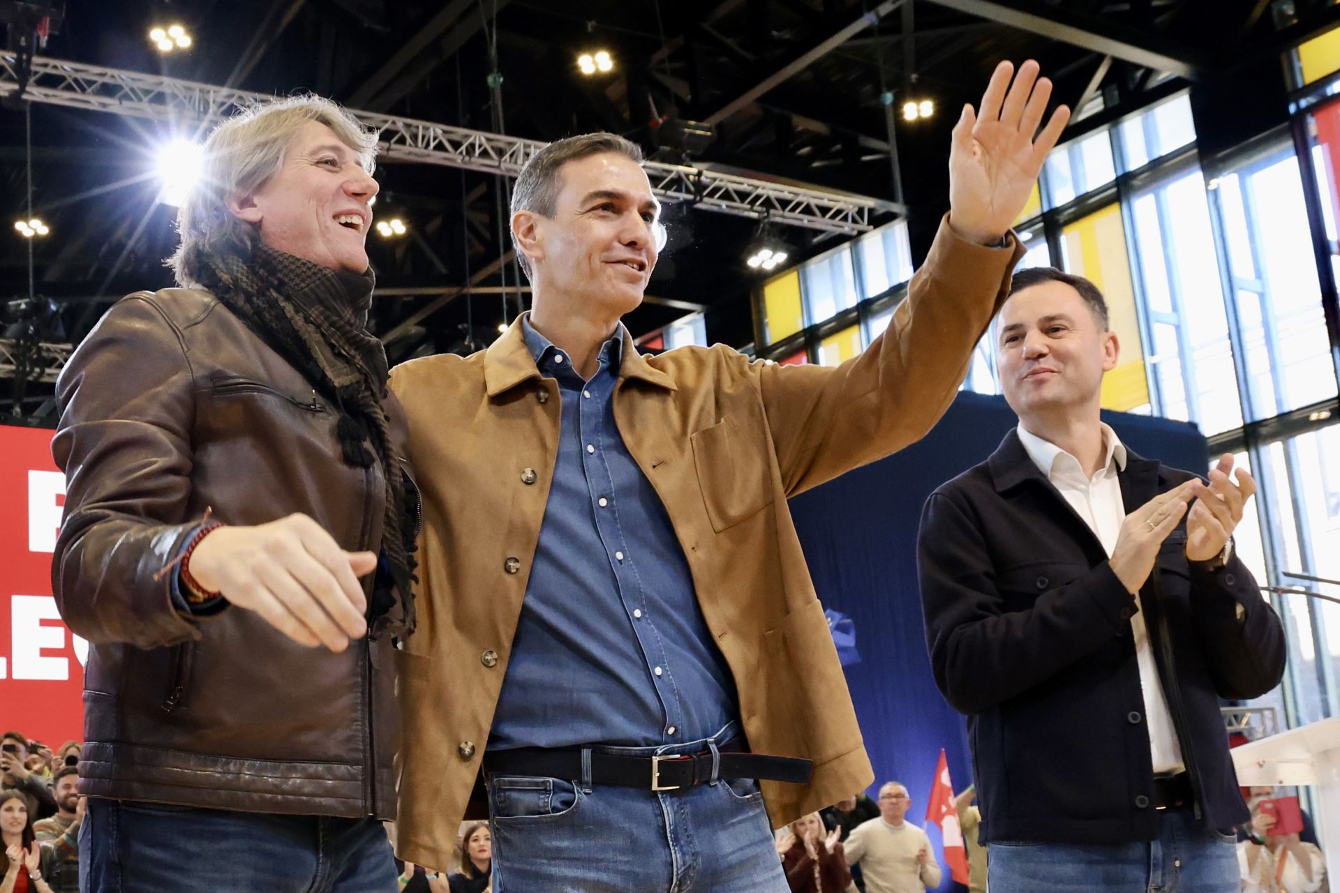 El acto del PSOE con Sánchez en León, en imágenes