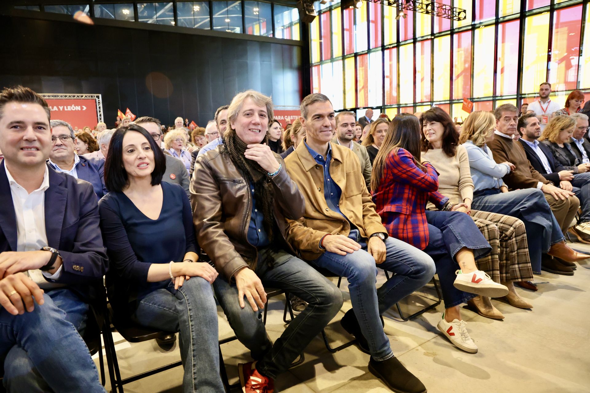 El acto del PSOE con Sánchez en León, en imágenes