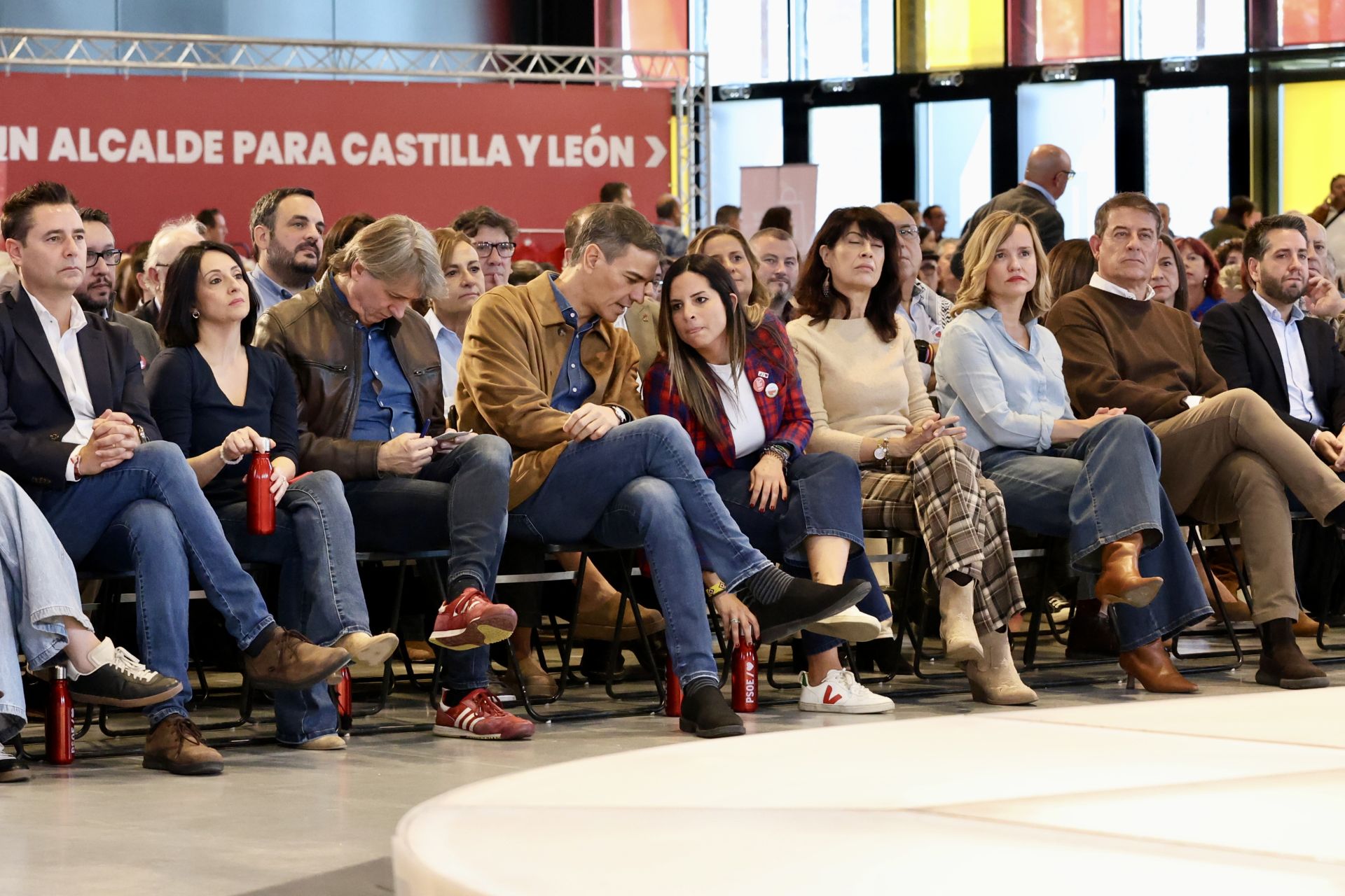El acto del PSOE con Sánchez en León, en imágenes