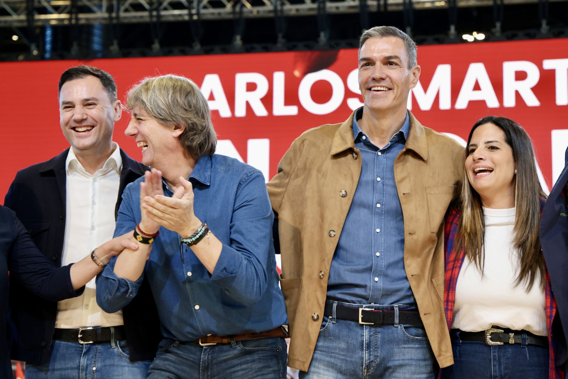 El acto del PSOE con Sánchez en León, en imágenes
