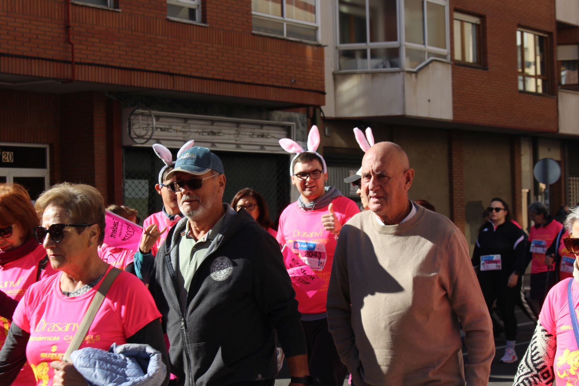 Las imágenes de las participantes en la Carrera de la Mujer en León 2025