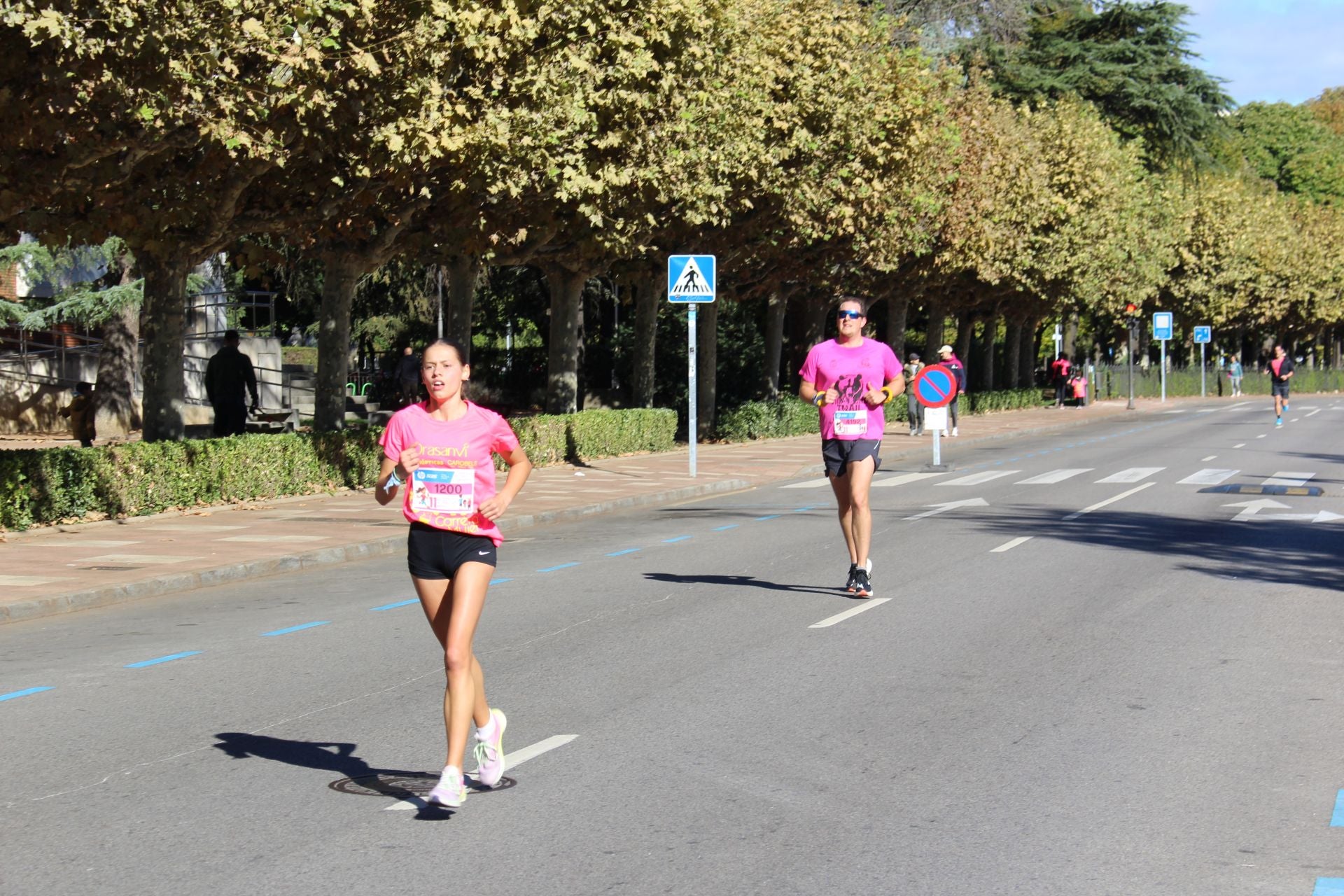 Las imágenes de las participantes en la Carrera de la Mujer en León 2025