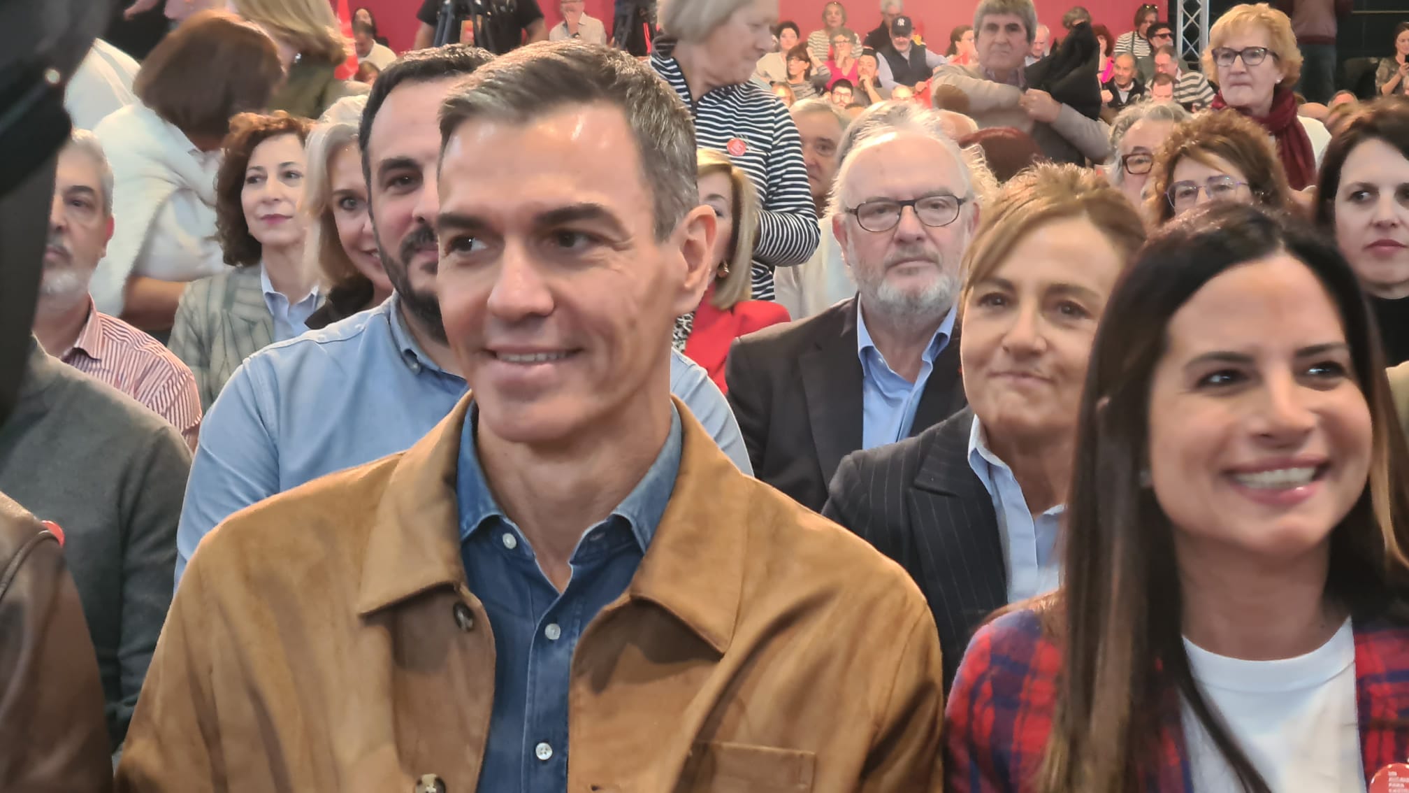 Las imágenes del acto de Sánchez con el PSOE en León