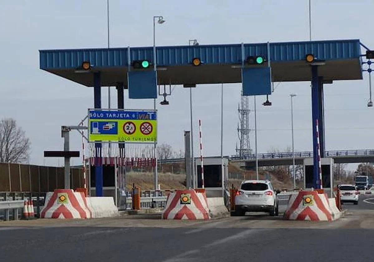 Peaje en la autopista León-Astorga.
