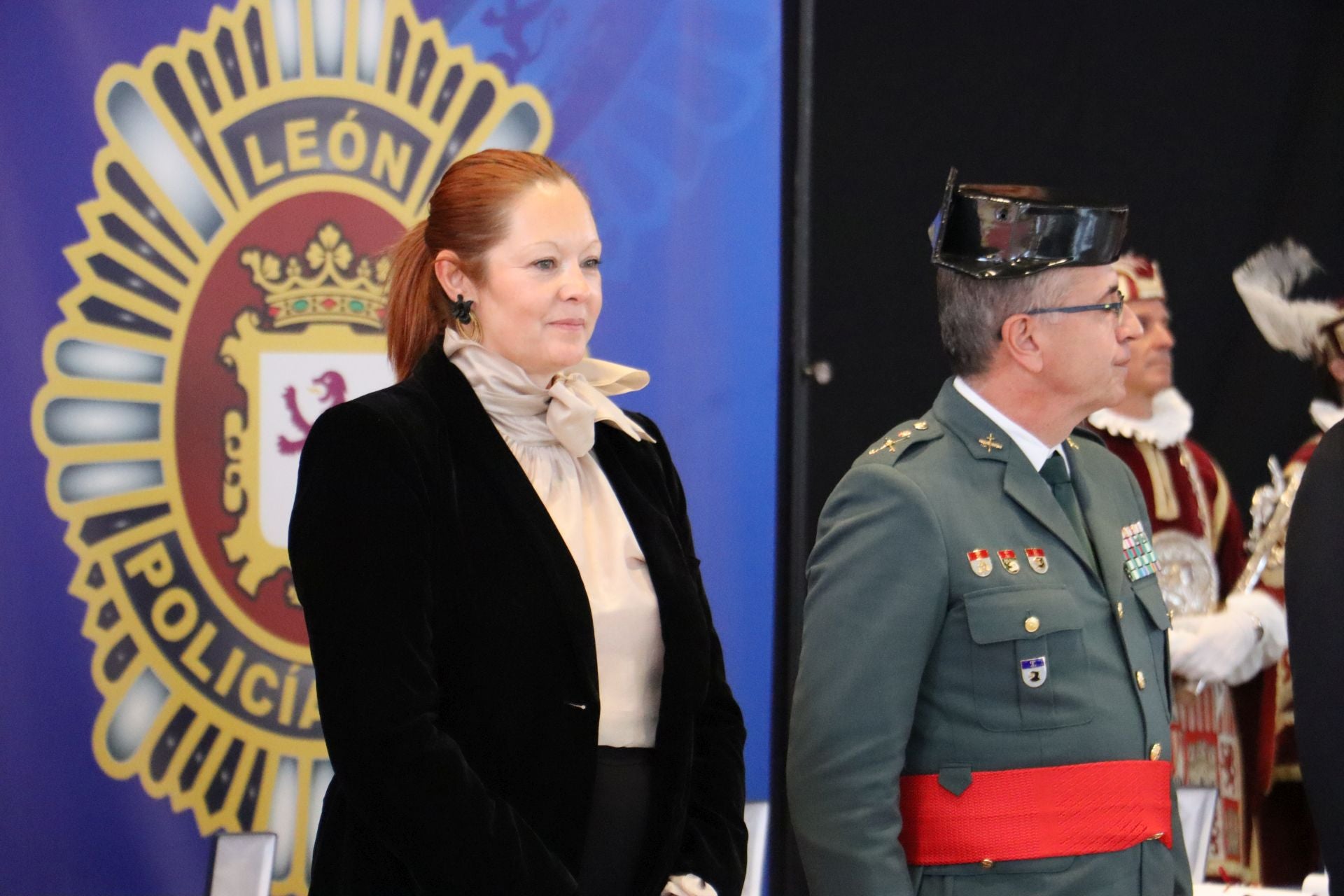 Las imágenes del homenaje de León a la Policía Local