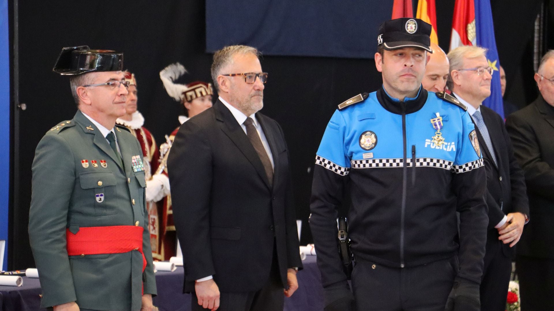 Las imágenes del homenaje de León a la Policía Local