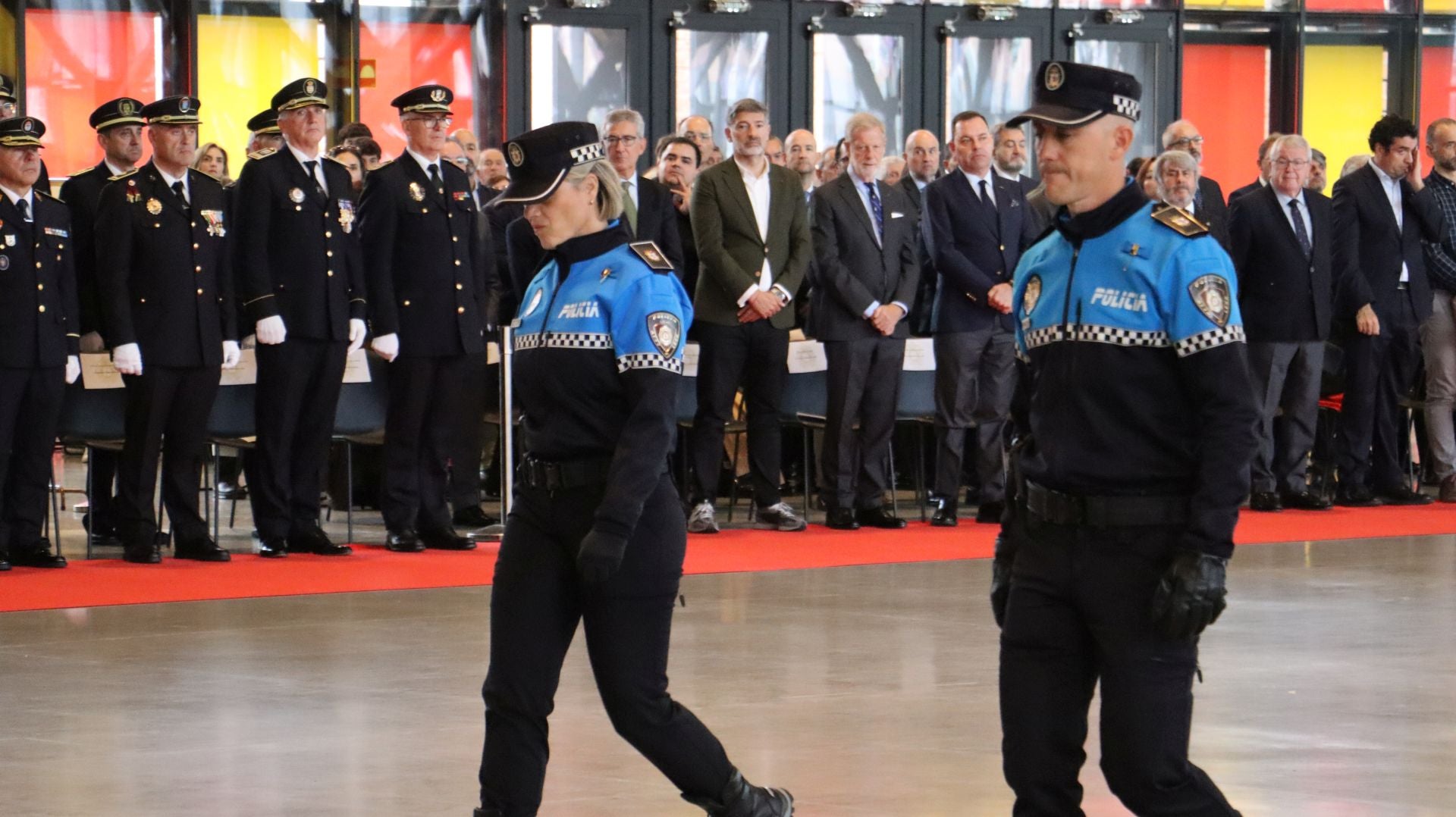 Las imágenes del homenaje de León a la Policía Local