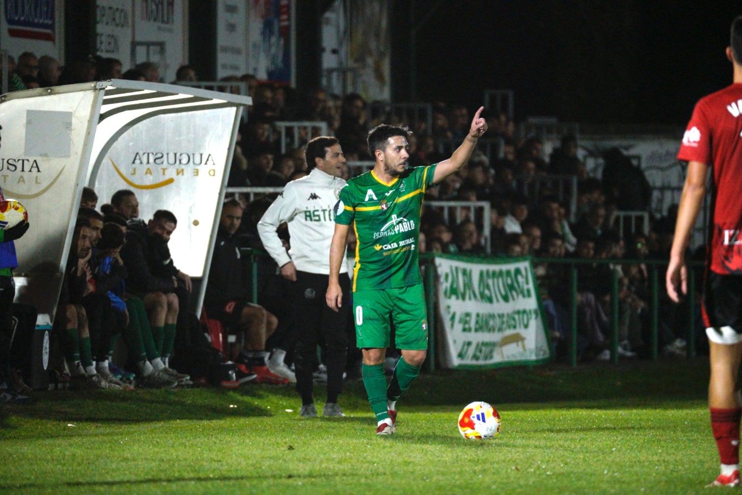 Las mejores imágenes del Atlético Astorga-Mirandés de Copa del Rey