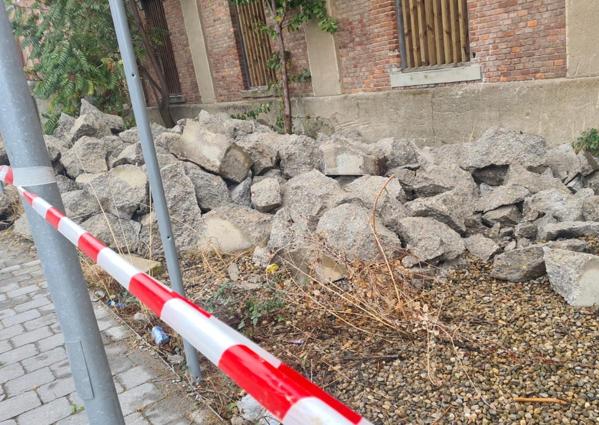 Imagen secundaria 1 - El futuro Palacio de Congresos se quita el último lastre de su abandono