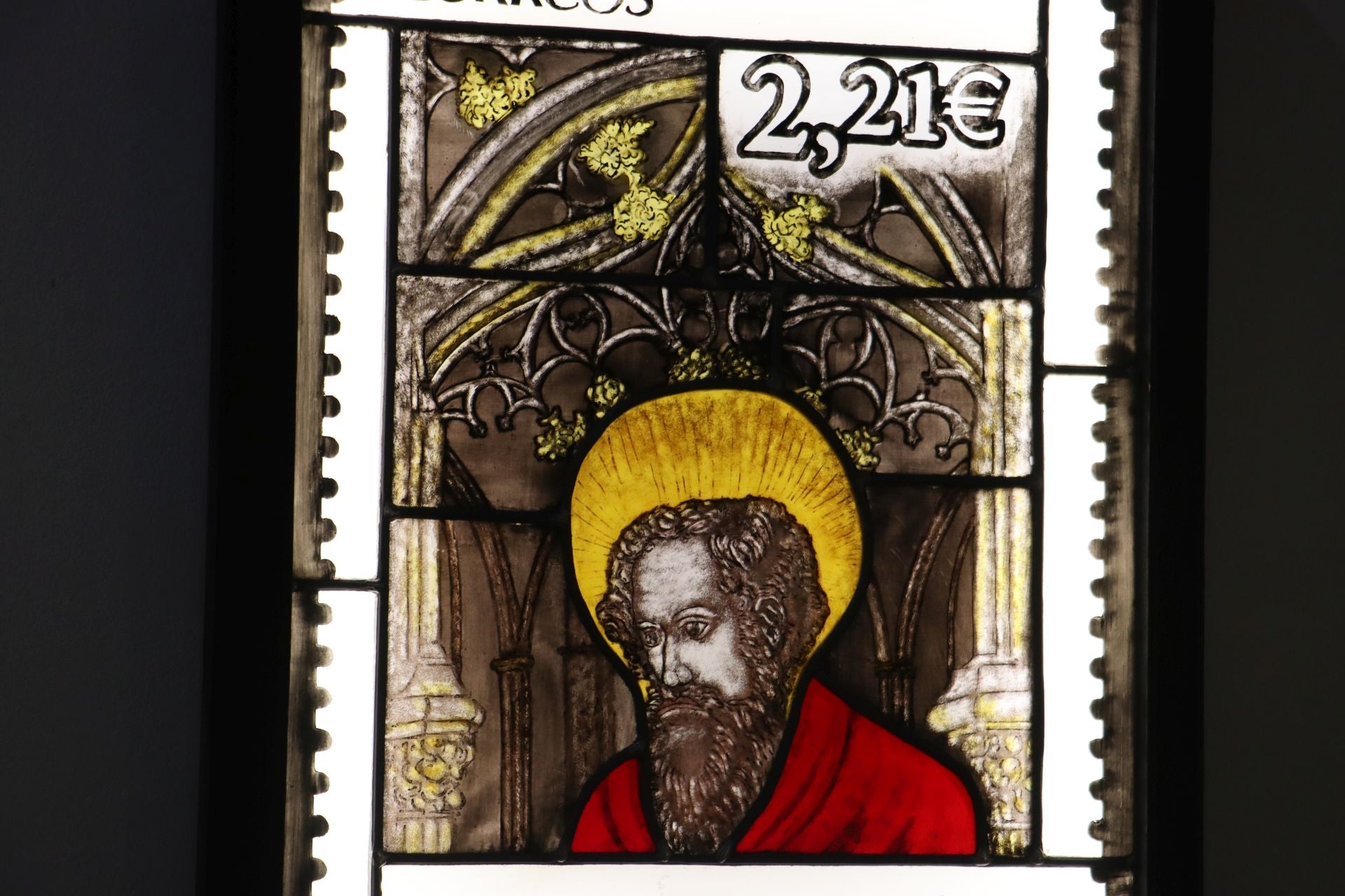 Las imágenes de la exposición del artista vidriero de León