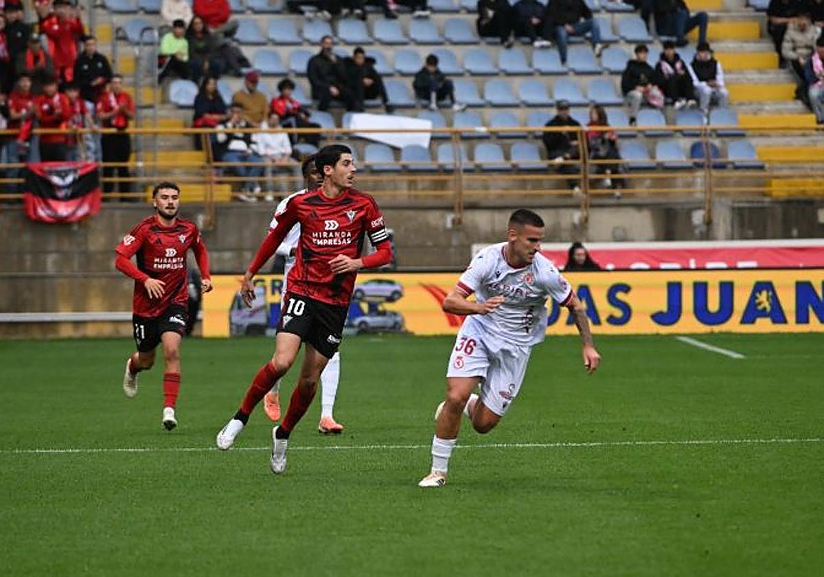 Un lance del último partido de la Cultural en el Reino.