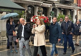 Procesión de San Martín de Porres por la calle Ancha de León.