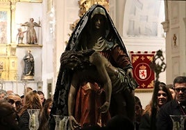 Imágenes de la procesión.