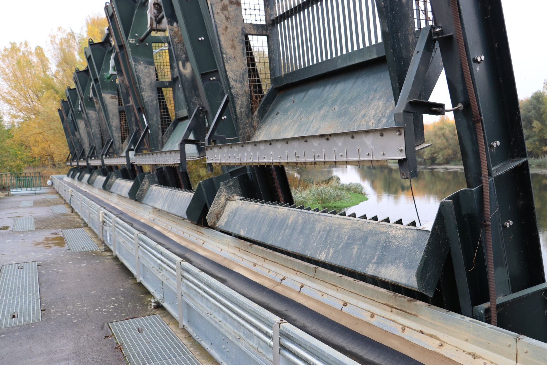 Las imágenes del &#039;nacimiento&#039; del Canal del Páramo Bajo en León