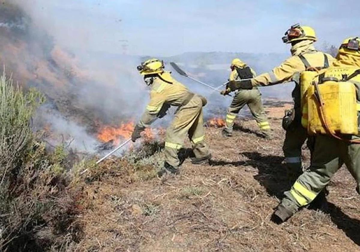 Bomberos forestales de Castilla y León.