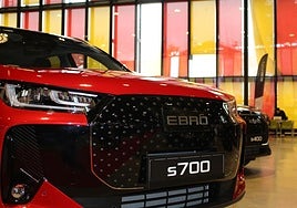 Leomotor en el Salón del automóvil