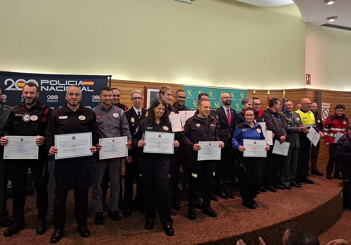 Entrega de reconocimientos.