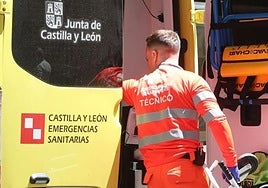 Herida una mujer de 60 años tras una colisión entre dos turismos en León