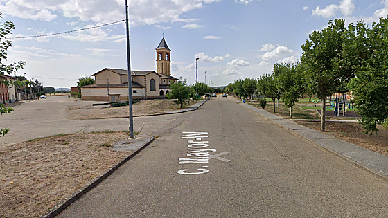 Encuentran el cuerpo de un hombre en el interior de un canal de riego en un pueblo de León