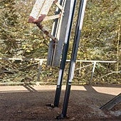 Puente de Villafer, en el municipio de Villaquejida, sobre el río Esla.