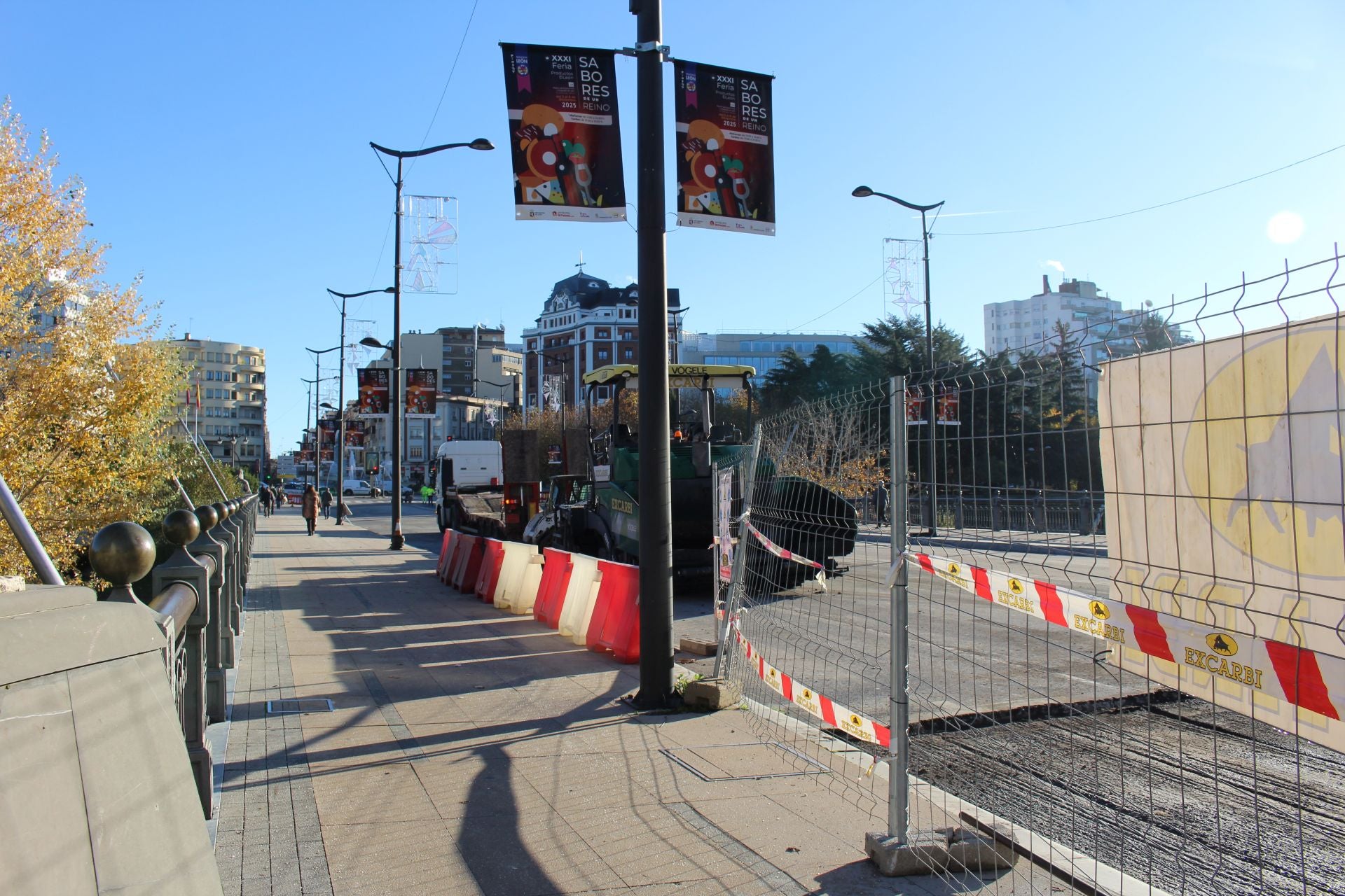 El Puente de los Leones, cortado al tráfico