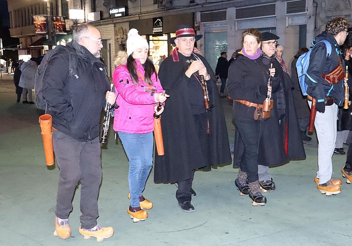 Las imágenes de la madreñada por las calles de León