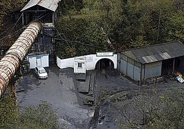 Los técnicos de la empresa atribuyen el accidente en la mina a «un hundimiento fortuito por causa geológica»