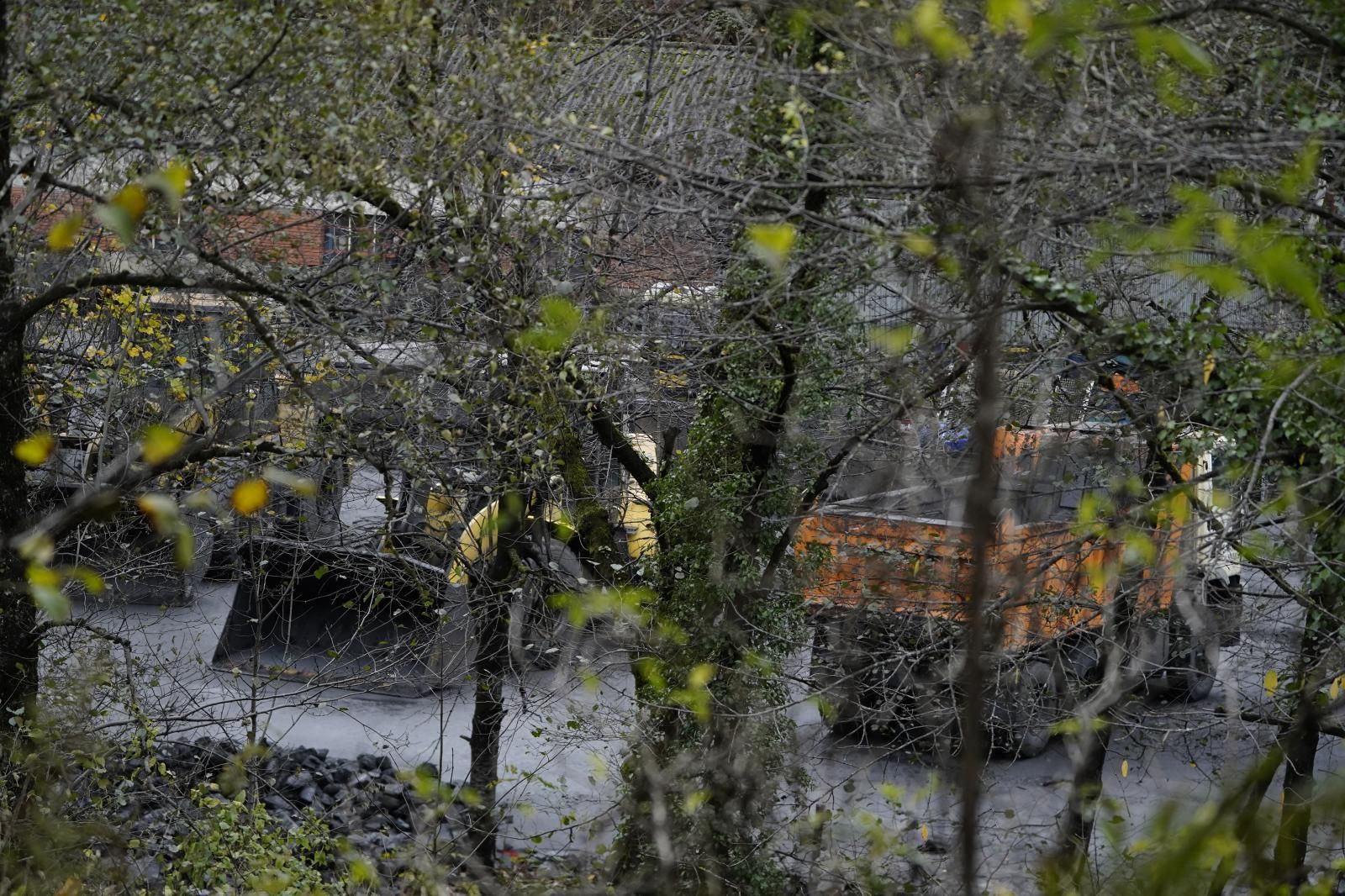 Las imágenes del accidente minero en Cangas del Narcea