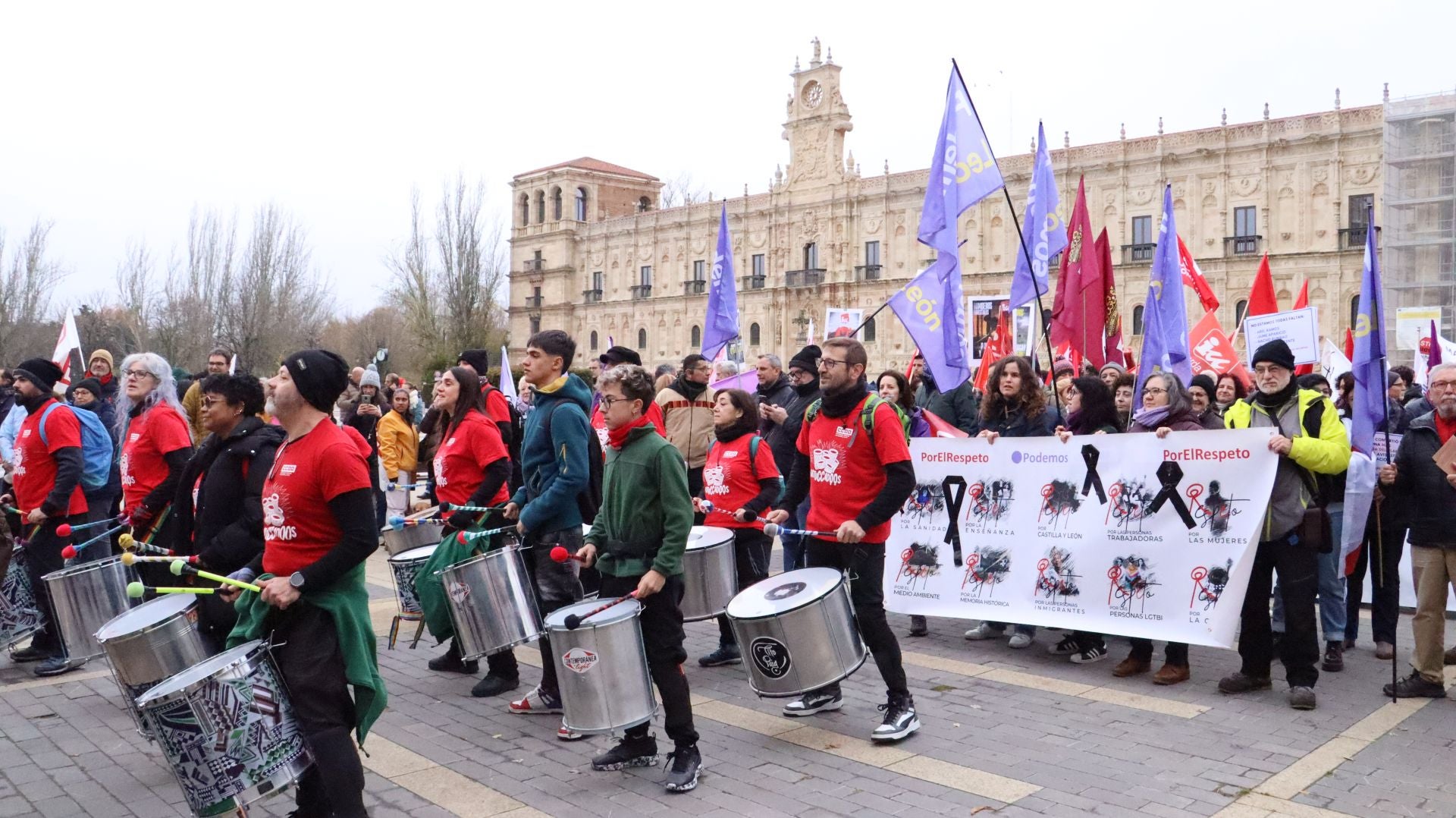 Las imágenes de la movilización &#039;Respeto&#039; en León por la gestión de los incendios forestales